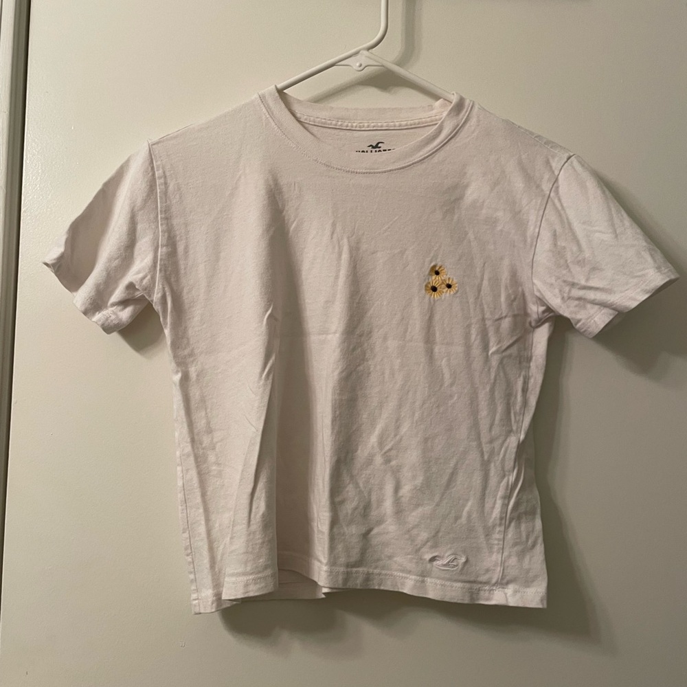Hollister White Tshirt